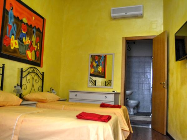 B&B La Corte Lecce : photo 7 de la chambre chambre double