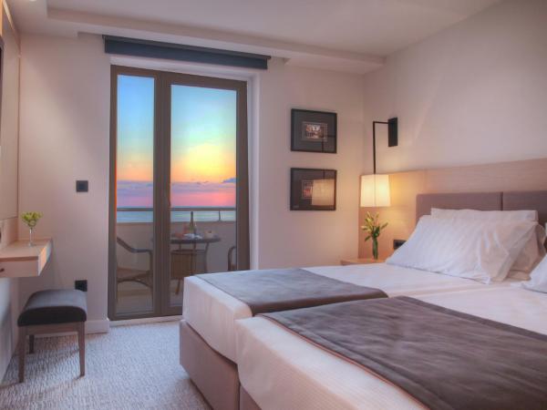 Royal Neptun Hotel : photo 7 de la chambre chambre avec balcon - vue mer panoramique