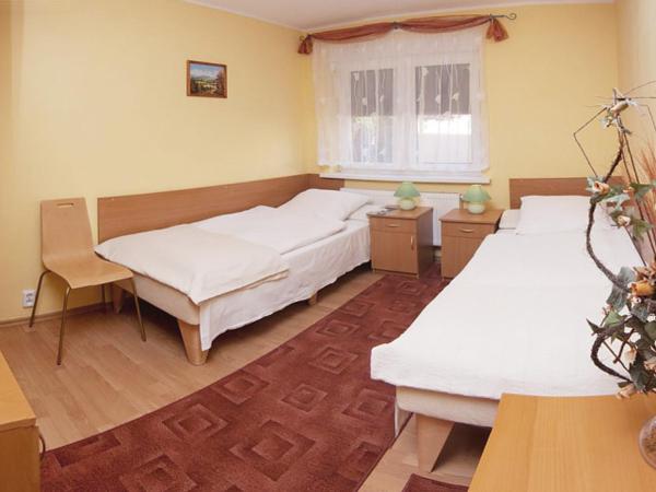 Dom Gościnny Pod Brzozami : photo 1 de la chambre chambre double ou lits jumeaux