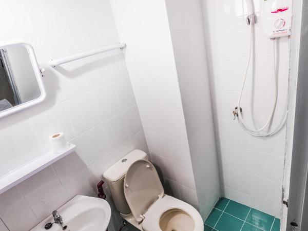 Don Muang Hotel : photo 10 de la chambre value twin bed