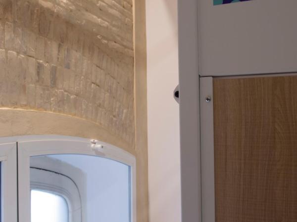 UP Hostel Valencia : photo 8 de la chambre lit dans dortoir pour femmes de 8 lits