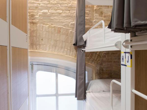 UP Hostel Valencia : photo 10 de la chambre lit dans dortoir pour femmes de 8 lits