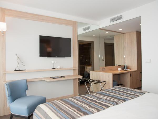 DAVIA Hotel : photo 2 de la chambre chambre double supérieure - vue sur mer