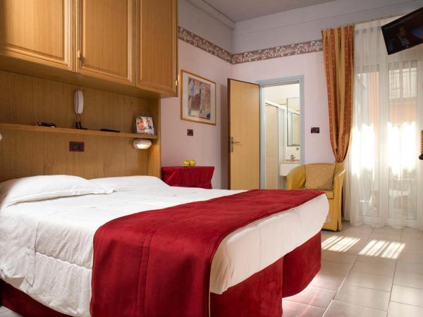 Hotel Kennedy : photo 3 de la chambre chambre double ou lits jumeaux deluxe avec balcon