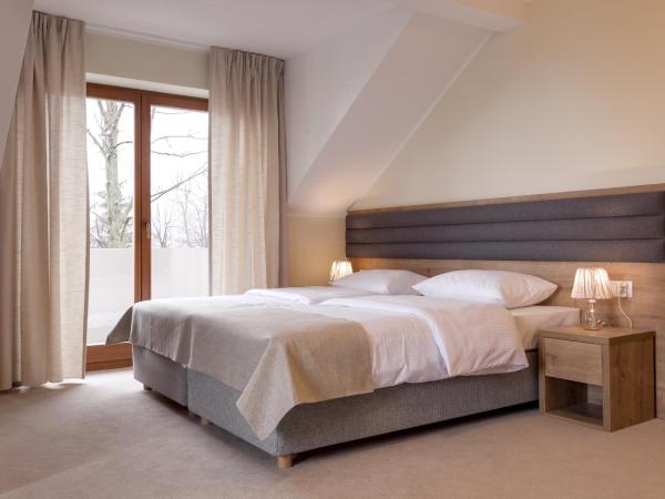 Zamek Księża Góra : photo 5 de la chambre chambre deluxe double ou lits jumeaux