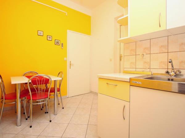 Apartments and Rooms Vesna Novalja : photo 7 de la chambre appartement avec terrasse