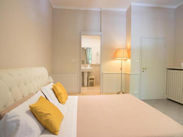 B&B Le Grazie : photo 4 de la chambre chambre familiale avec salle de bains privative