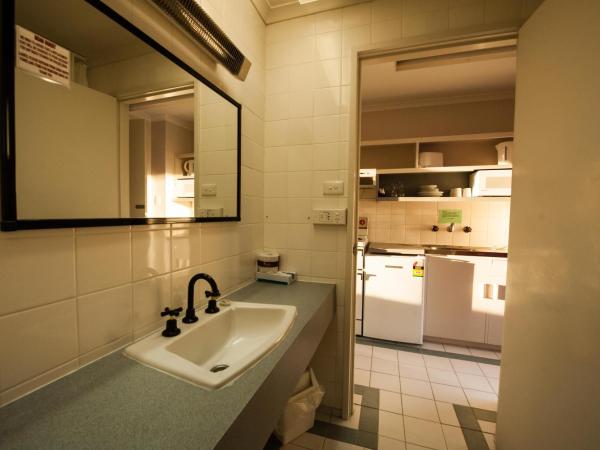 Parklane Motel : photo 5 de la chambre appartement familial indépendant