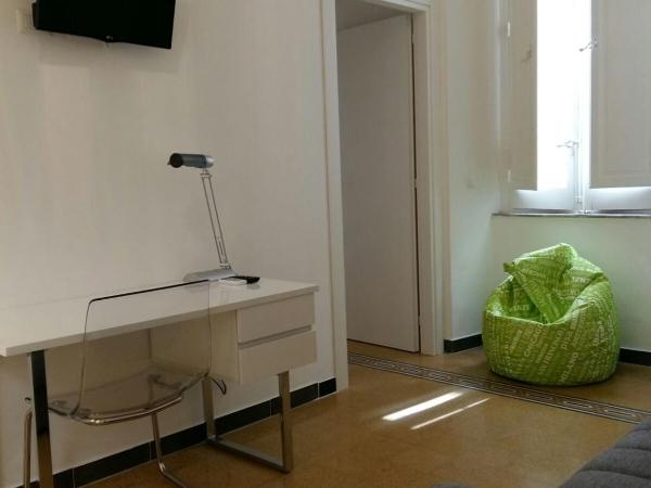 Cagliari d'Amare Via Roma : photo 3 de la chambre chambre triple deluxe