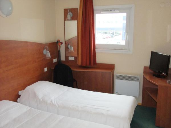 Adams Hotel : photo 7 de la chambre chambre lits jumeaux
