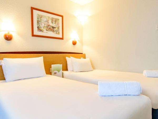 Campanile Manchester : photo 4 de la chambre chambre lits jumeaux