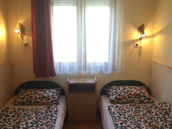 Pinczés Ház : photo 2 de la chambre appartement 2 chambres avec balcon