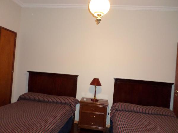 Alojarse en Mendoza B&B : photo 2 de la chambre chambre lits jumeaux avec salle de bains commune