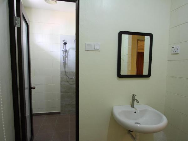 Shamrock Guest House II : photo 5 de la chambre chambre familiale supérieure