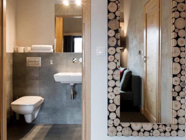 Dom Górski : photo 10 de la chambre chambre quadruple supérieure avec balcon