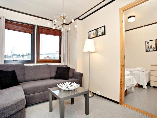 Sandmoen Bed & Breakfast, Free Parking : photo 3 de la chambre apartment (6 adults) with free parking