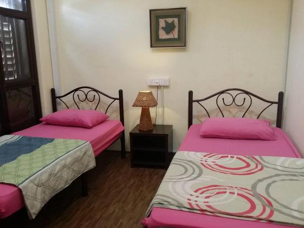 Muntri House : photo 10 de la chambre chambre lits jumeaux standard