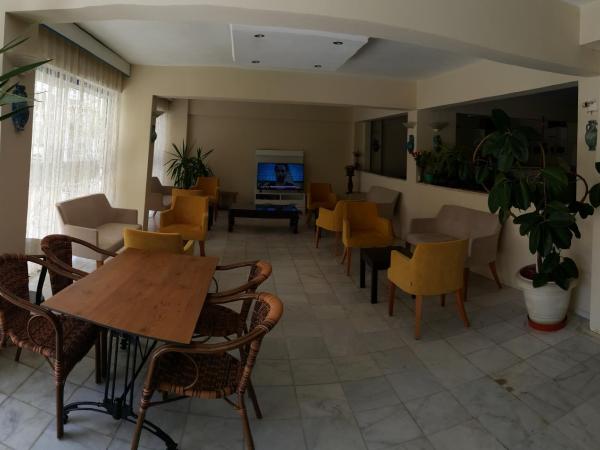 Ozgun Apart Hotel : photo 8 de la chambre appartement avec balcon