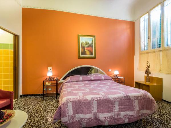 Hotel Ferretti : photo 3 de la chambre chambre double