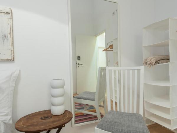 Old Town Lx Suites : photo 3 de la chambre chambre double Économique