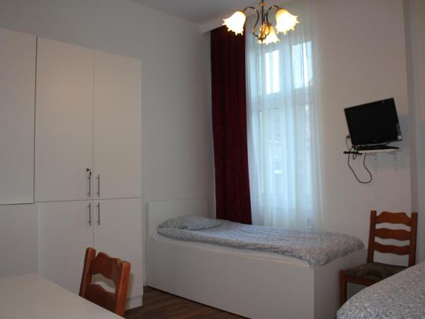 Arnes Hotel Vienna : photo 5 de la chambre chambre lits jumeaux Économique