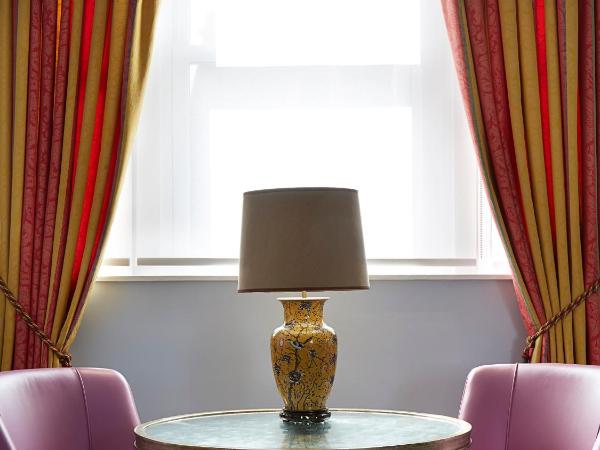 The Mandeville Hotel : photo 3 de la chambre suite avec terrasse 