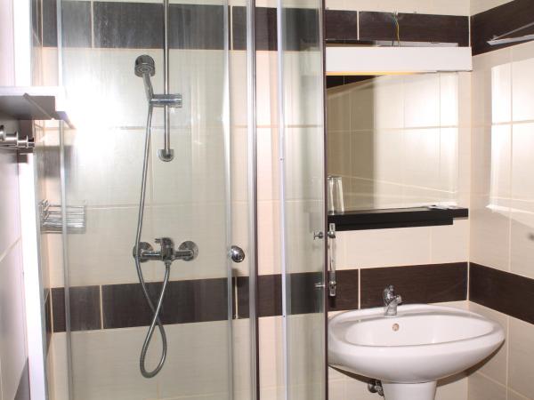 Belvárosi Panzió : photo 1 de la chambre chambre double