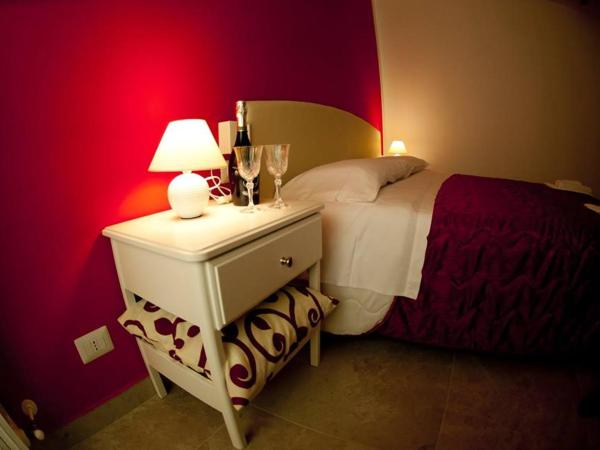 Casale Delle Piane : photo 3 de la chambre chambre double ou lits jumeaux avec salle de bains