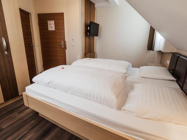 Hotel Flair : photo 9 de la chambre chambre double standard
