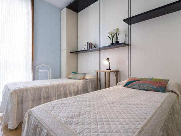 Duomo 15 minuti : photo 8 de la chambre chambre lits jumeaux avec balcon