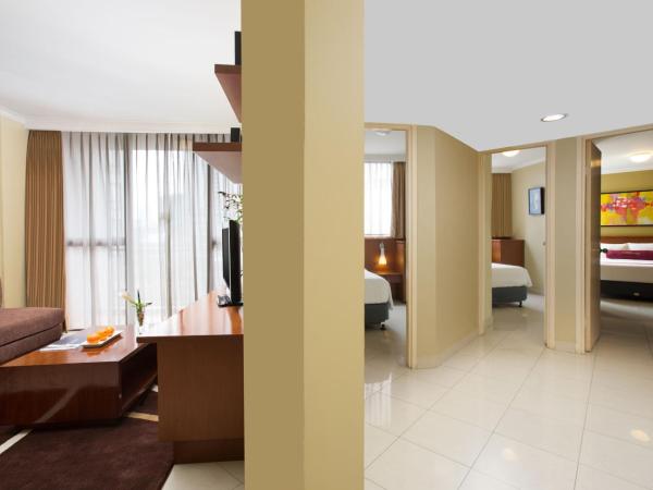 Horison Ultima Suite & Residences Rasuna Jakarta : photo 8 de la chambre grand executive double queen room