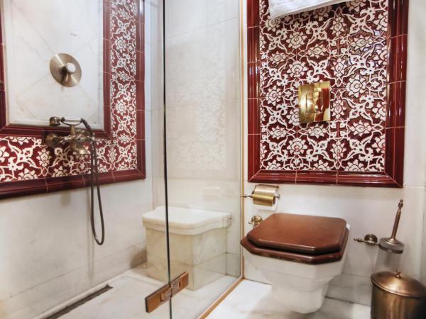 Daru Sultan Hotels Galata : photo 8 de la chambre chambre deluxe - vue sur ville