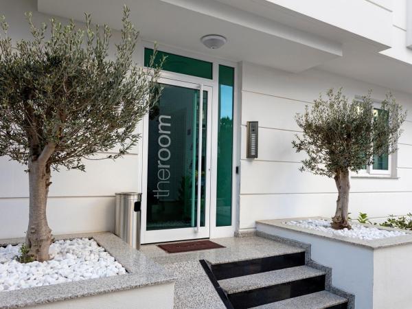 The Room Hotel & Apartments : photo 5 de la chambre studio avec balcon