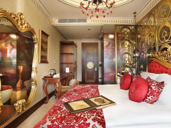 Daru Sultan Hotels Galata : photo 8 de la chambre chambre de luxe - vue sur corne d'or