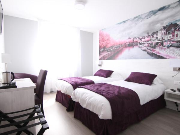 Logis hôtel - La Chambre D'Amiens : photo 9 de la chambre chambre double ou lits jumeaux