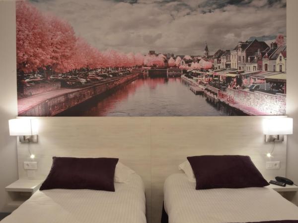 Logis hôtel - La Chambre D'Amiens : photo 10 de la chambre chambre double ou lits jumeaux