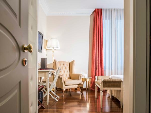 Golden Tower Hotel & Spa : photo 5 de la chambre chambre double ou lits jumeaux classique