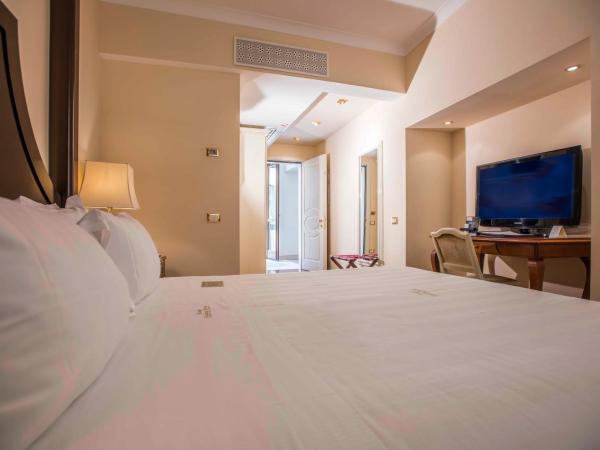 Golden Tower Hotel & Spa : photo 2 de la chambre chambre deluxe double ou lits jumeaux