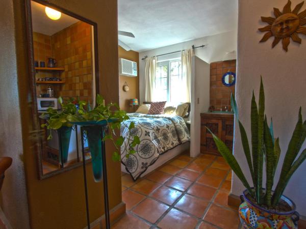 The Bungalows Hotel : photo 6 de la chambre suite cozy