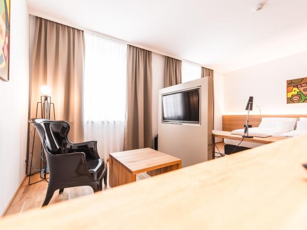 Göttfried - essen trinken schlafen : photo 3 de la chambre chambre double supérieure