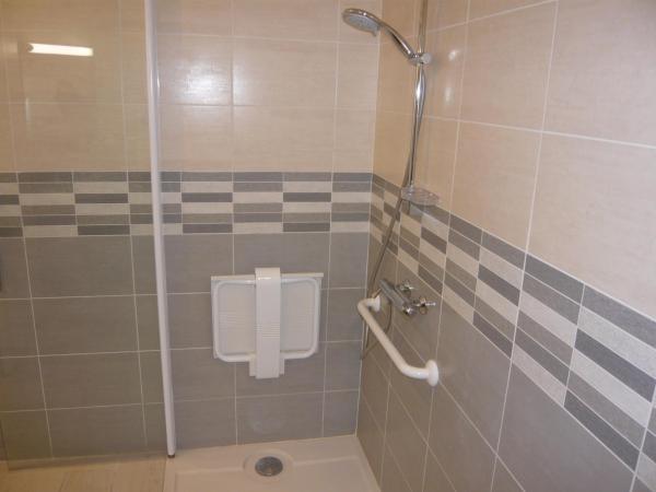 Hôtel Port Beach : photo 3 de la chambre chambre double rez-de-chaussée - accessible aux personnes à mobilité réduite