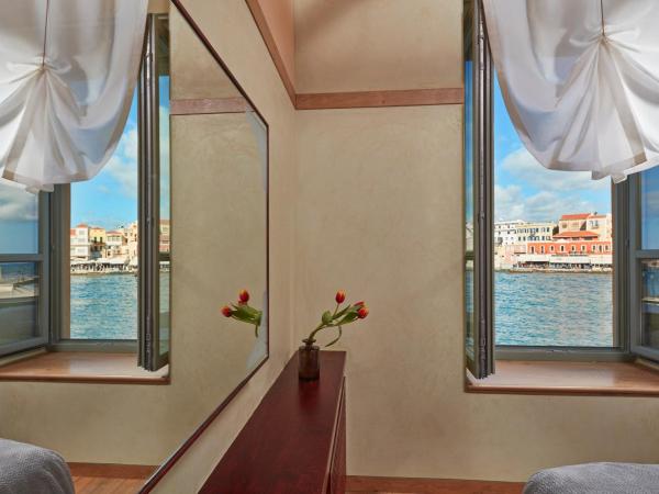 Domus Renier Boutique Hotel : photo 7 de la chambre suite deluxe - vue sur mer