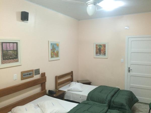Hotel Paraiso : photo 2 de la chambre chambre triple standard