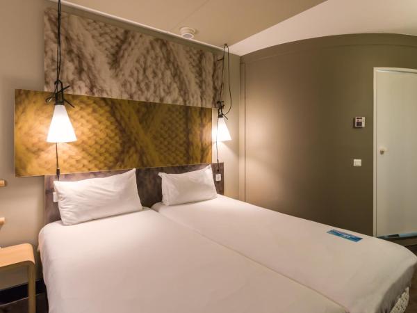 ibis Amsterdam City West : photo 2 de la chambre chambre triple avec lits jumeaux et canapé-lit