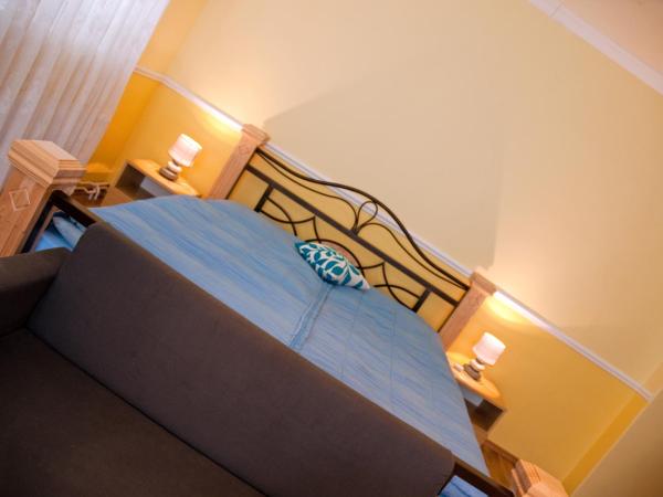 Pension Villa Maria : photo 2 de la chambre suite (2 adultes)