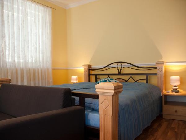 Pension Villa Maria : photo 3 de la chambre suite (2 adultes)