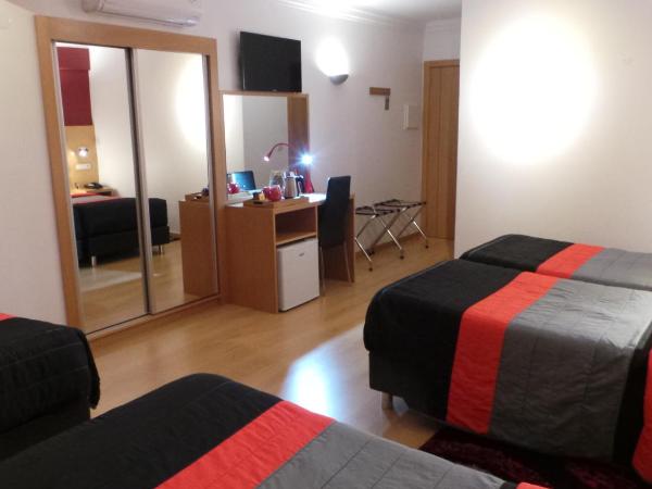 Dom João Glamour Hotel : photo 9 de la chambre chambre familiale