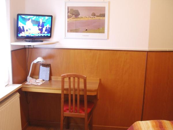 Hotel Signa : photo 2 de la chambre chambre double Économique