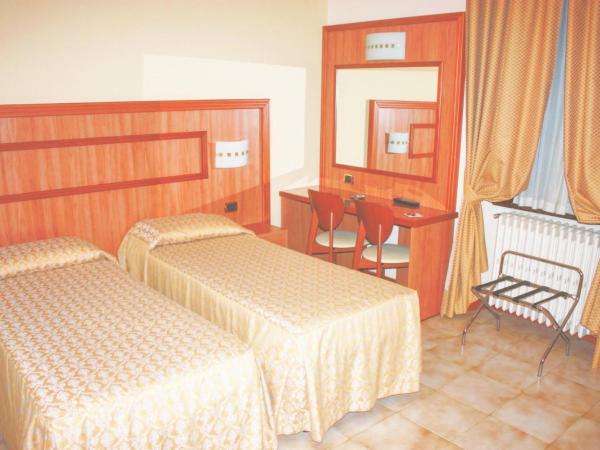 Piccolo Hotel : photo 3 de la chambre chambre triple standard