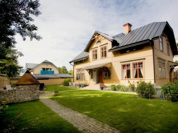 Borgs Villahotell och B&B : photo 7 de la chambre chambre familiale supérieure - annexe